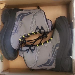 Boys Columbia snow boots
